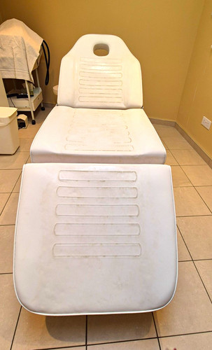 White massage table - white,